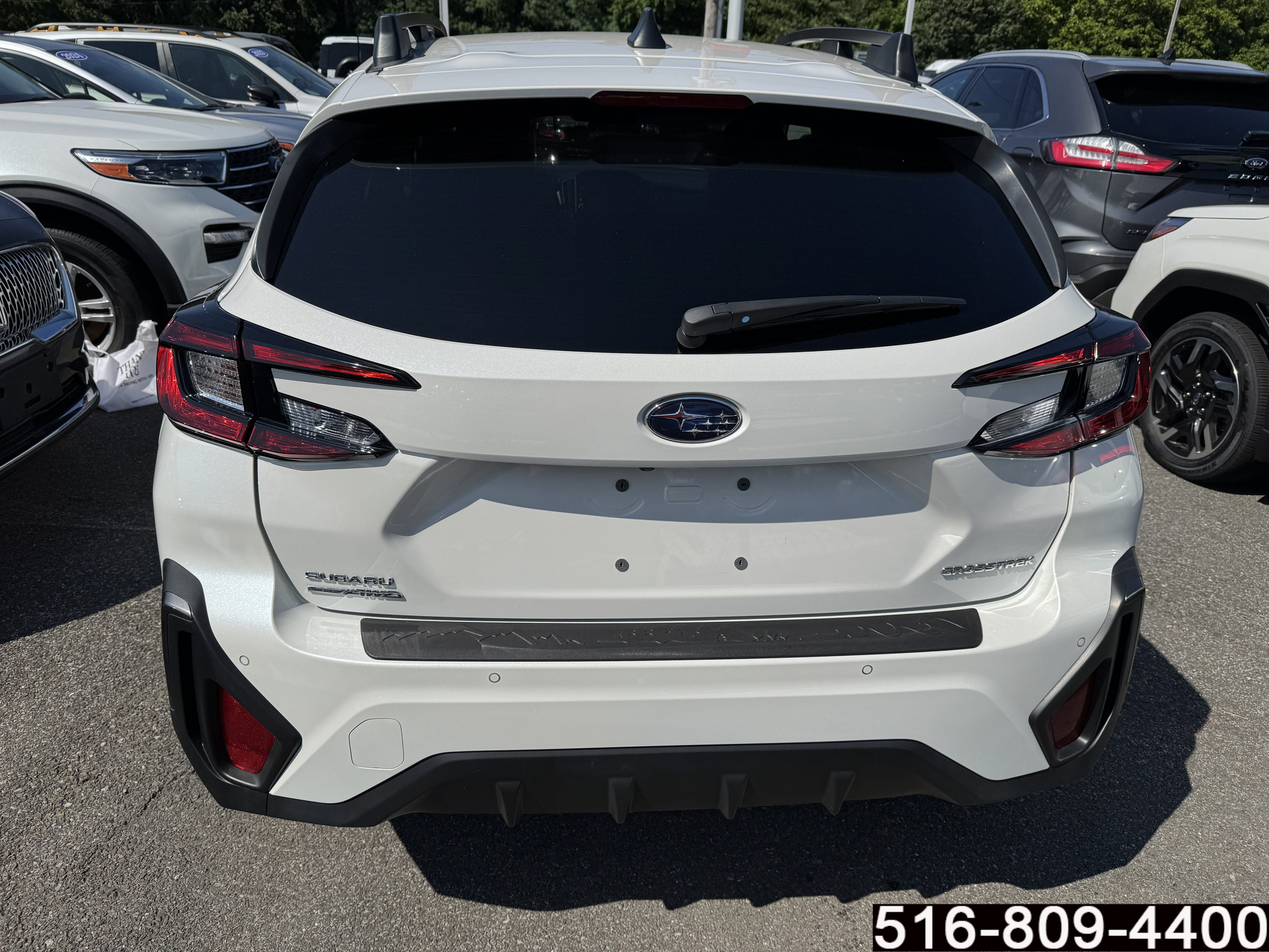 Used 2025 Subaru Crosstrek 2.5i Limited AWD/4WD image 6