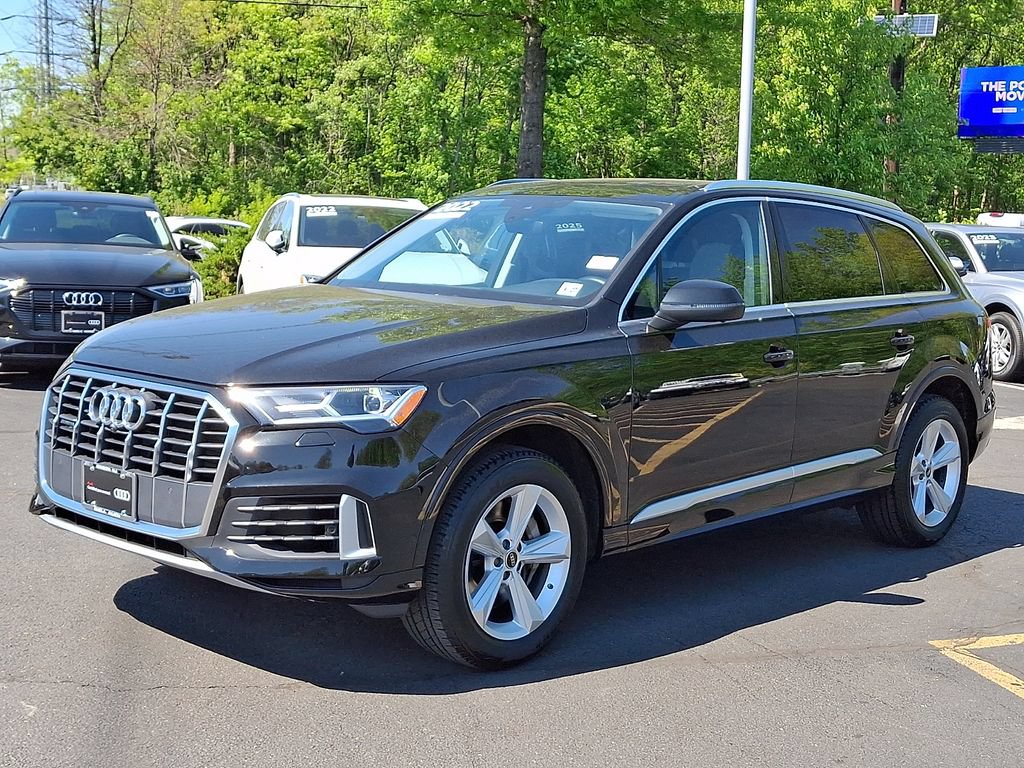 Certified 2022 Audi Q7 3.0T Premium AWD/4WD image 9