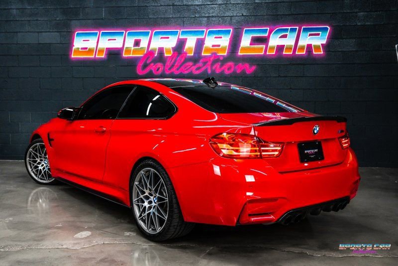 Used 2017 BMW M4 Coupe image 3