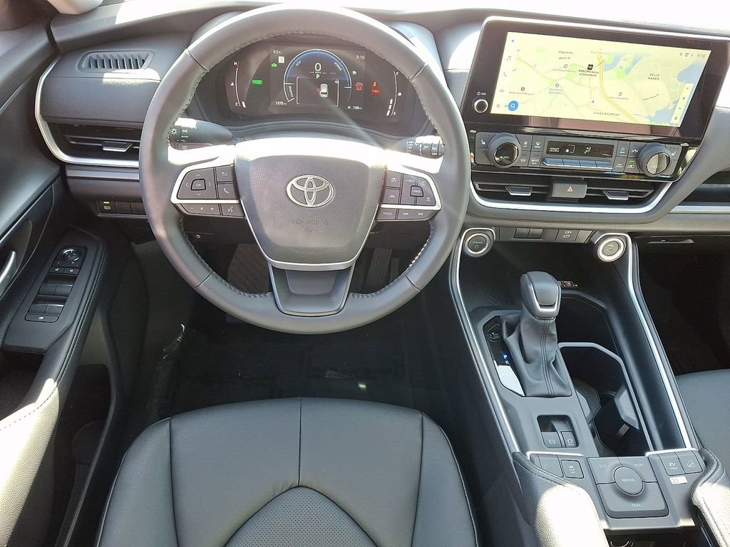 Used 2026 Toyota Grand Highlander AWD Hybrid image 12