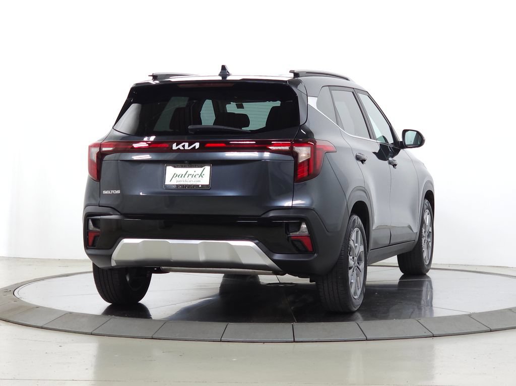 Used 2024 Kia Seltos S FWD image 10