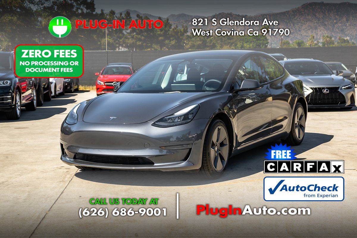Used 2023 Tesla Model 3 Standard Range RWD image 1
