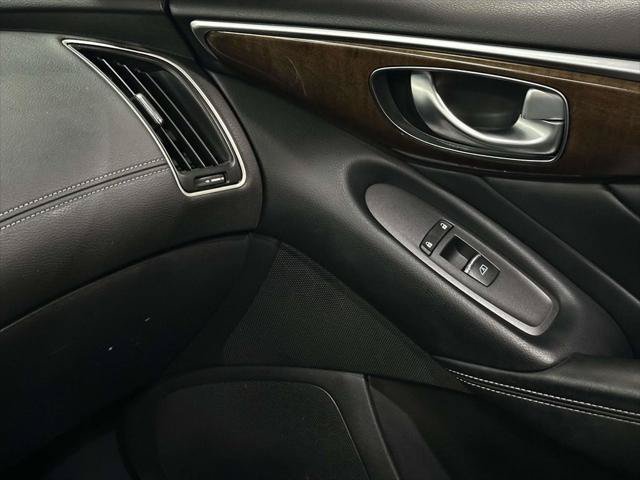 Used 2019 INFINITI Q50 Luxe AWD/4WD image 21