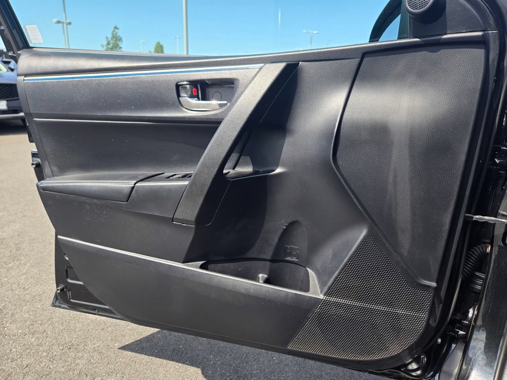 Used 2014 Toyota Corolla S FWD image 15
