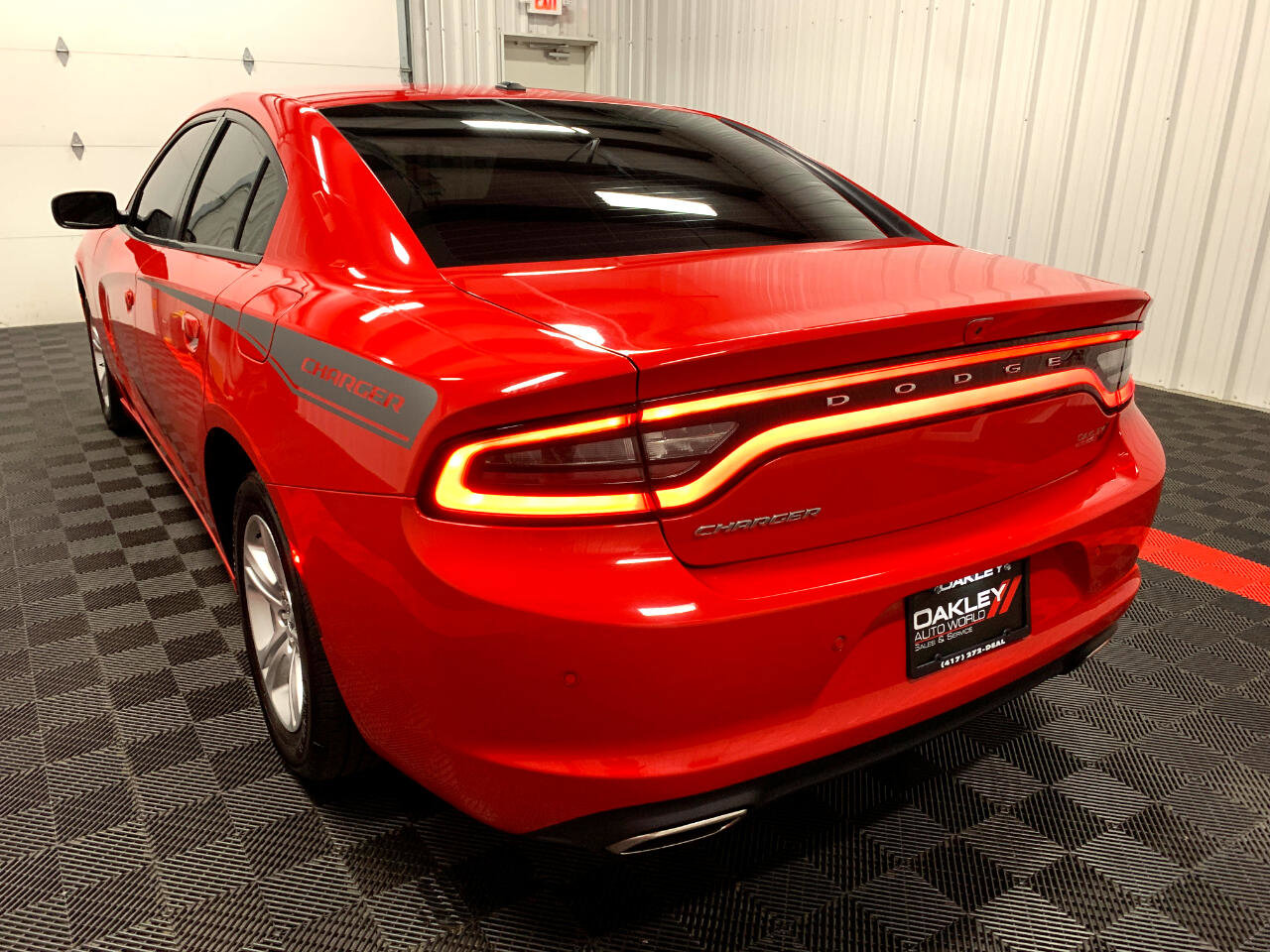 Used 2022 Dodge Charger SXT image 16