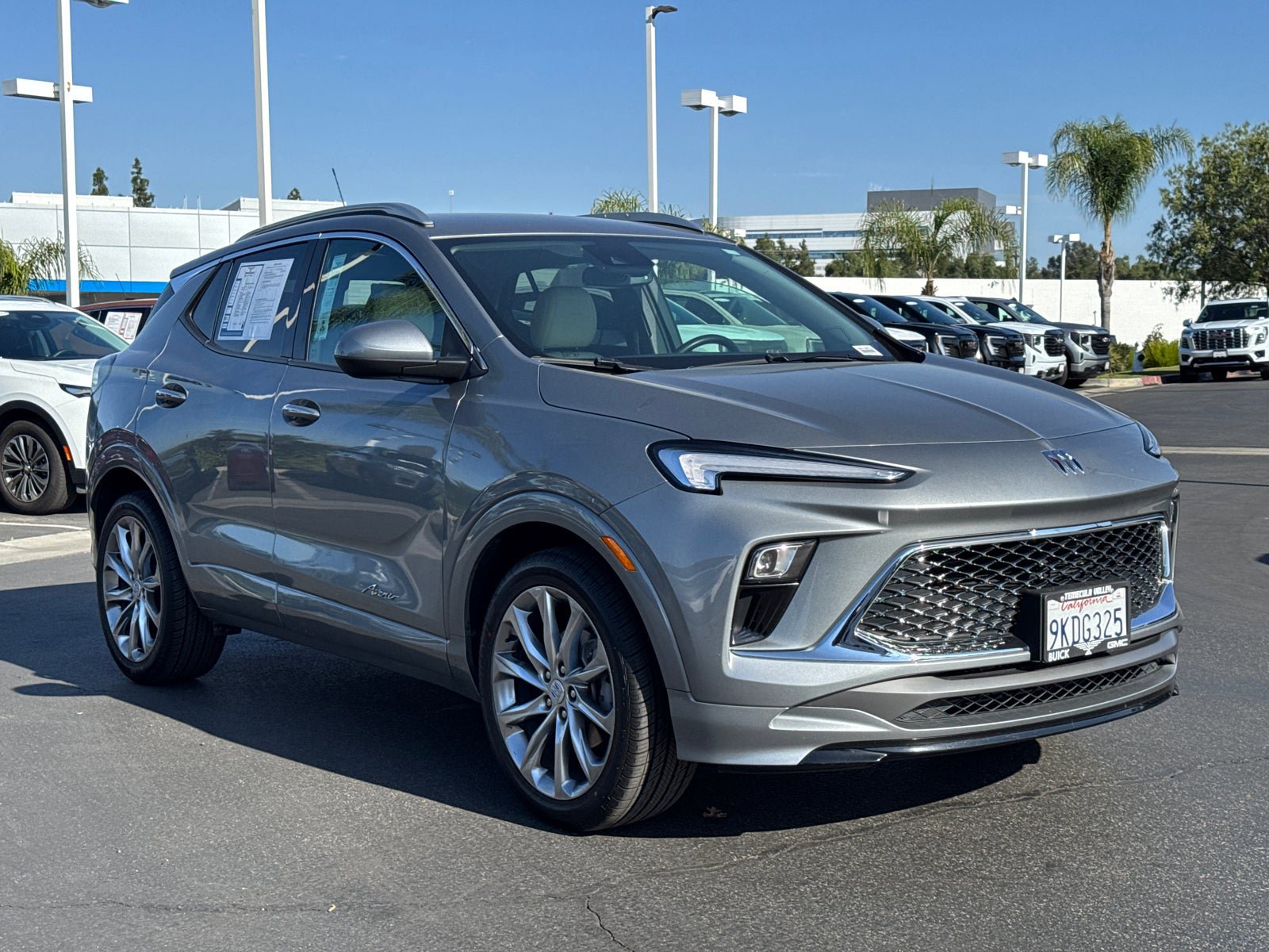 Certified 2024 Buick Encore GX Avenir image 6