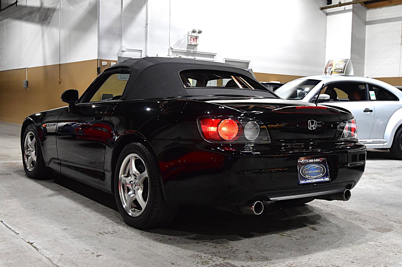 Used 2003 Honda S2000 image 8