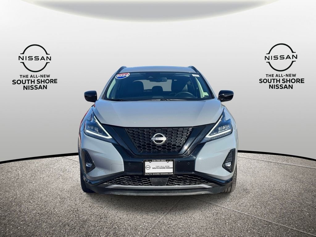 Used 2024 Nissan Murano SV w/ SV Midnight Edition Package image 2