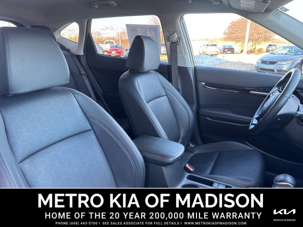 Used 2024 Kia Seltos SX image 39