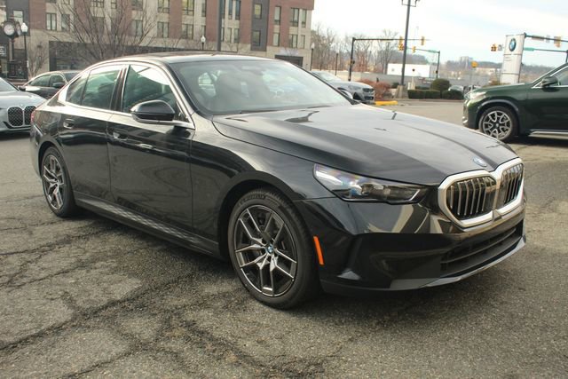 New 2026 BMW i5 eDrive40 image 1