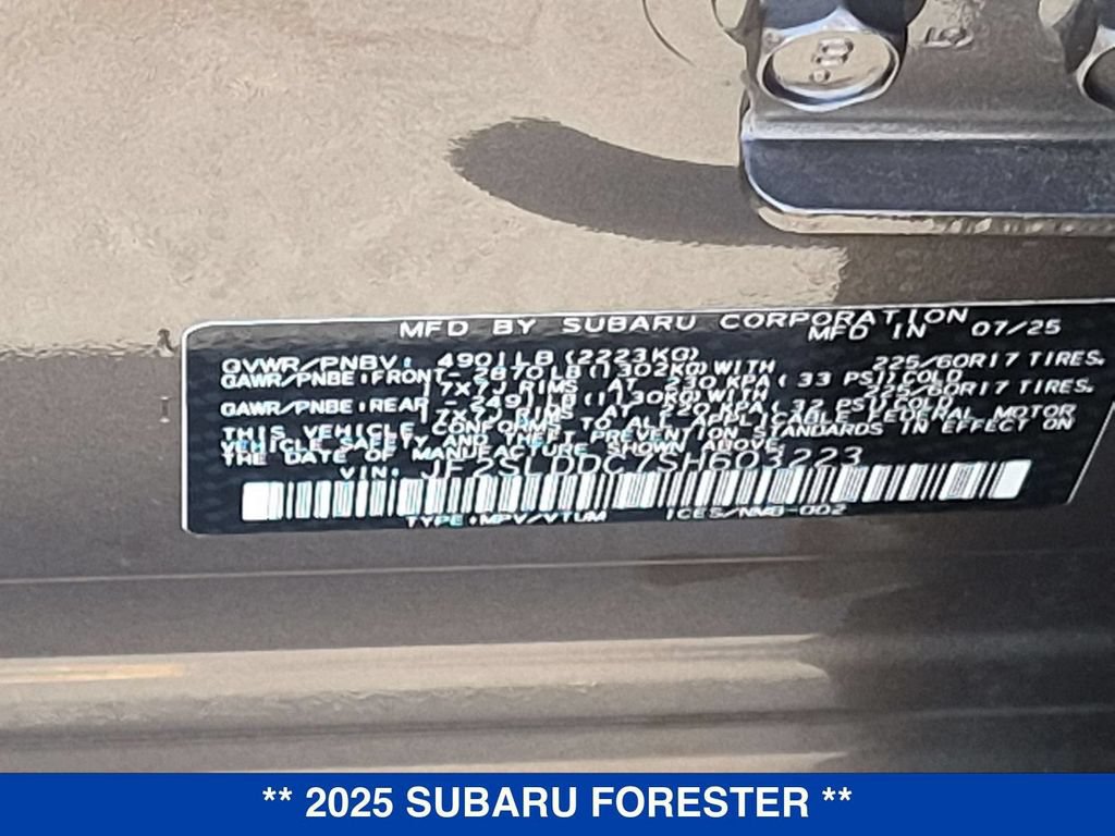Used 2025 Subaru Forester Premium AWD/4WD image 34