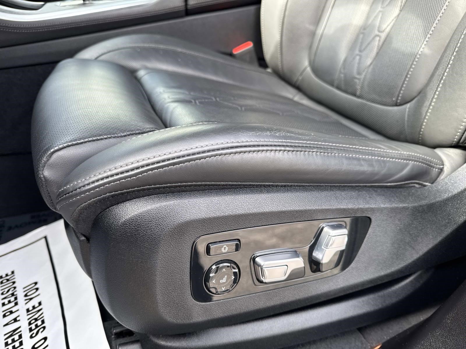 Certified 2023 BMW X5 xDrive45e w/ Executive Package image 20