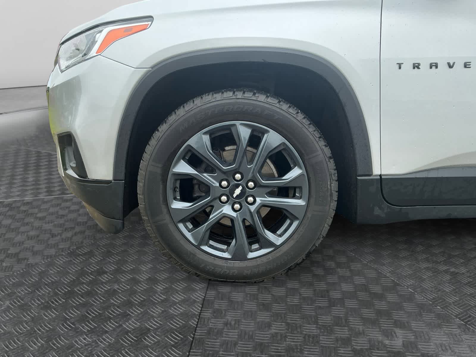 Used 2021 Chevrolet Traverse RS AWD/4WD image 14