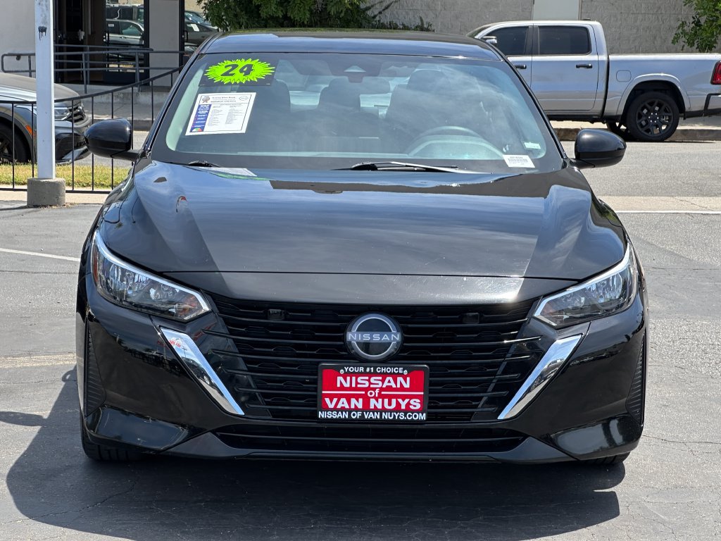 Used 2024 Nissan Sentra SV FWD image 12