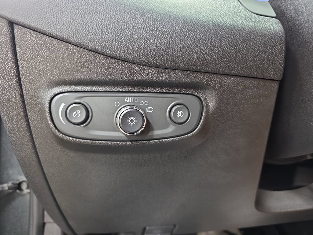 Used 2019 Chevrolet Equinox Premier AWD/4WD image 24