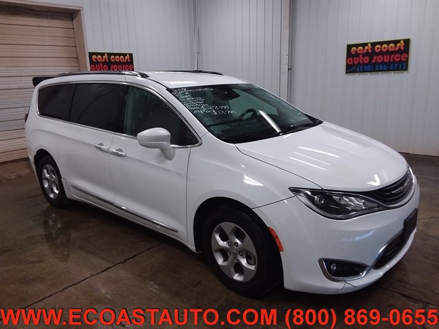 Used 2018 Chrysler Pacifica Touring-L