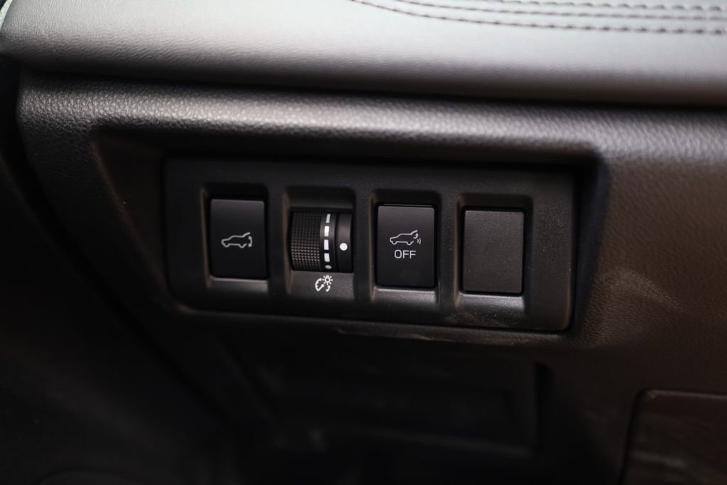 Certified 2024 Subaru Outback Wilderness AWD/4WD image 20