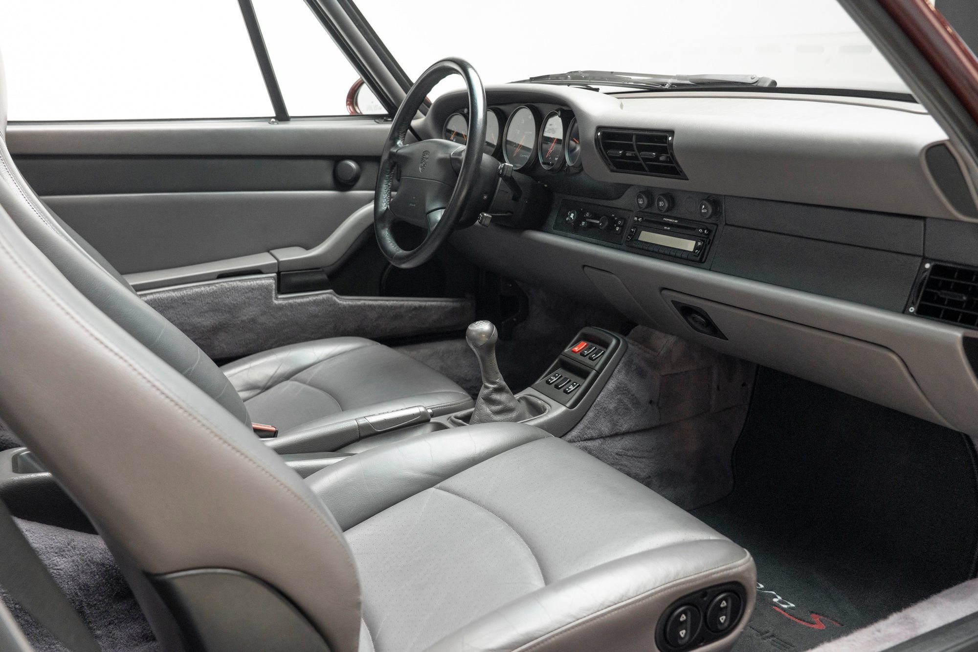 Used 1997 Porsche 911 Carrera S RWD image 60