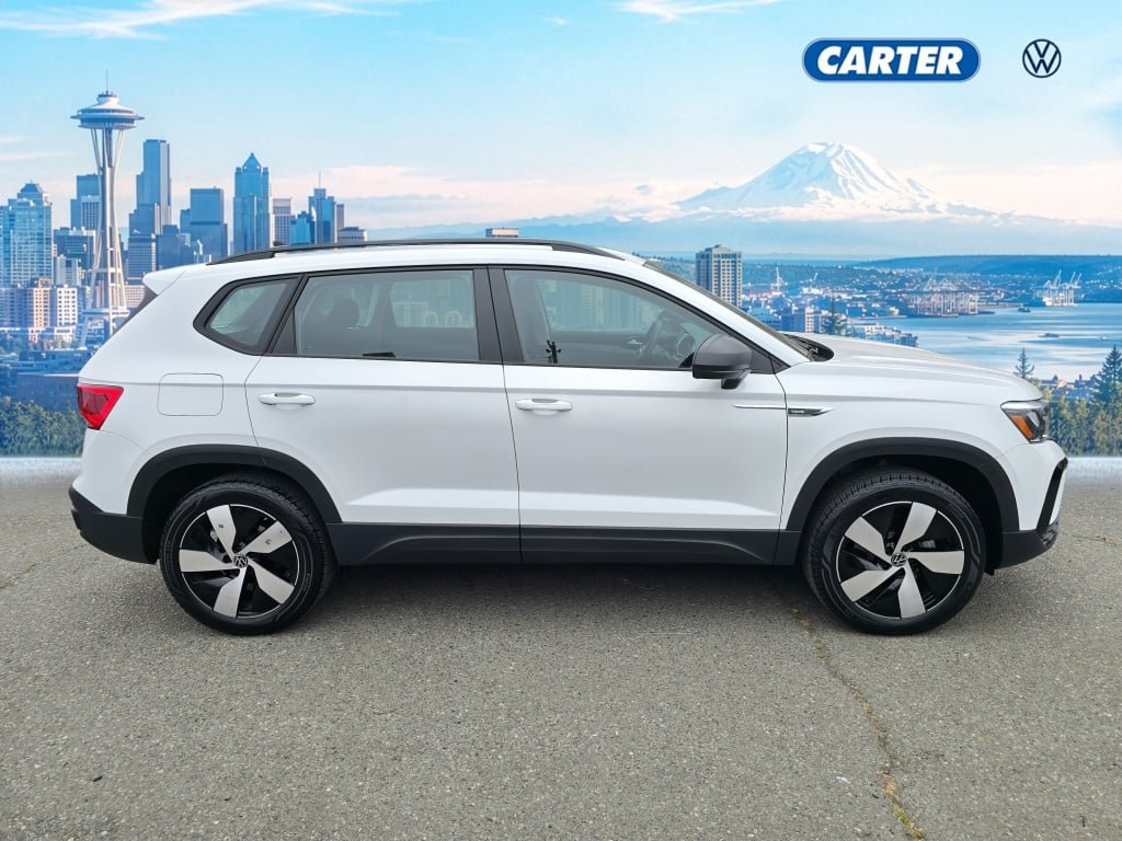 Used 2023 Volkswagen Taos S AWD/4WD image 2