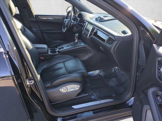 Used 2016 Porsche Macan S AWD/4WD image 23