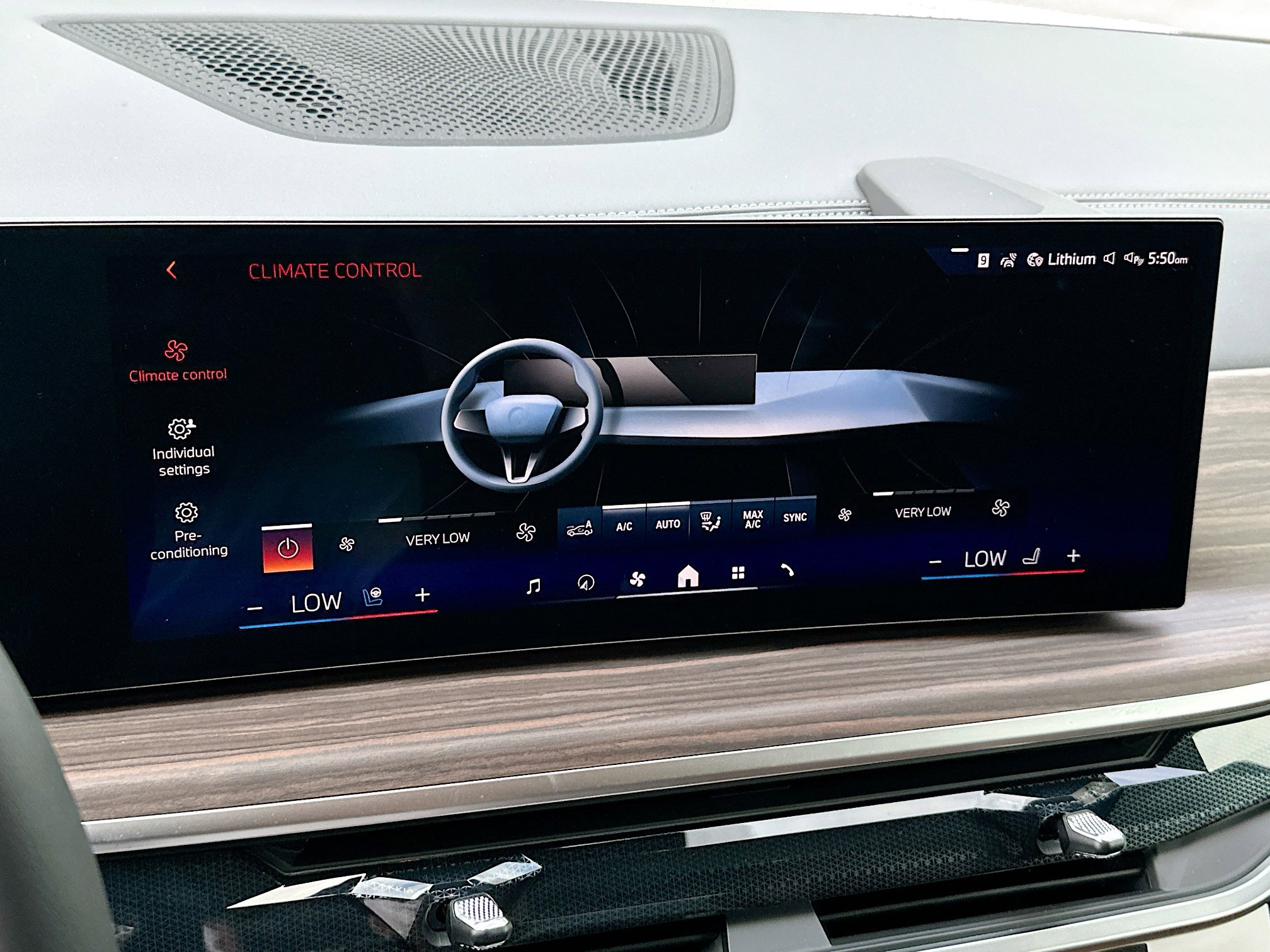 New 2026 BMW X7 xDrive40i image 13