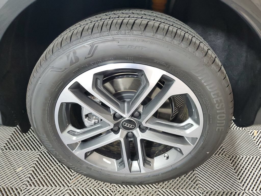 New 2026 Audi Q5 2.0T AWD/4WD image 11
