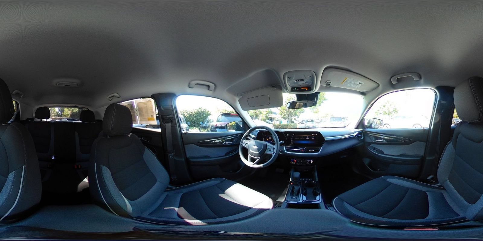 Used 2025 Chevrolet TrailBlazer LT FWD image 40