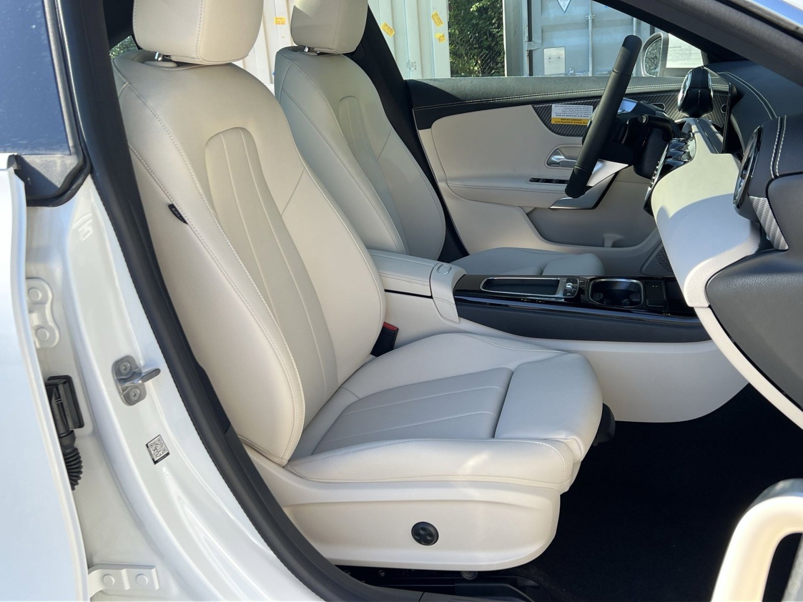 New 2025 Mercedes-Benz CLA 250 4MATIC image 25