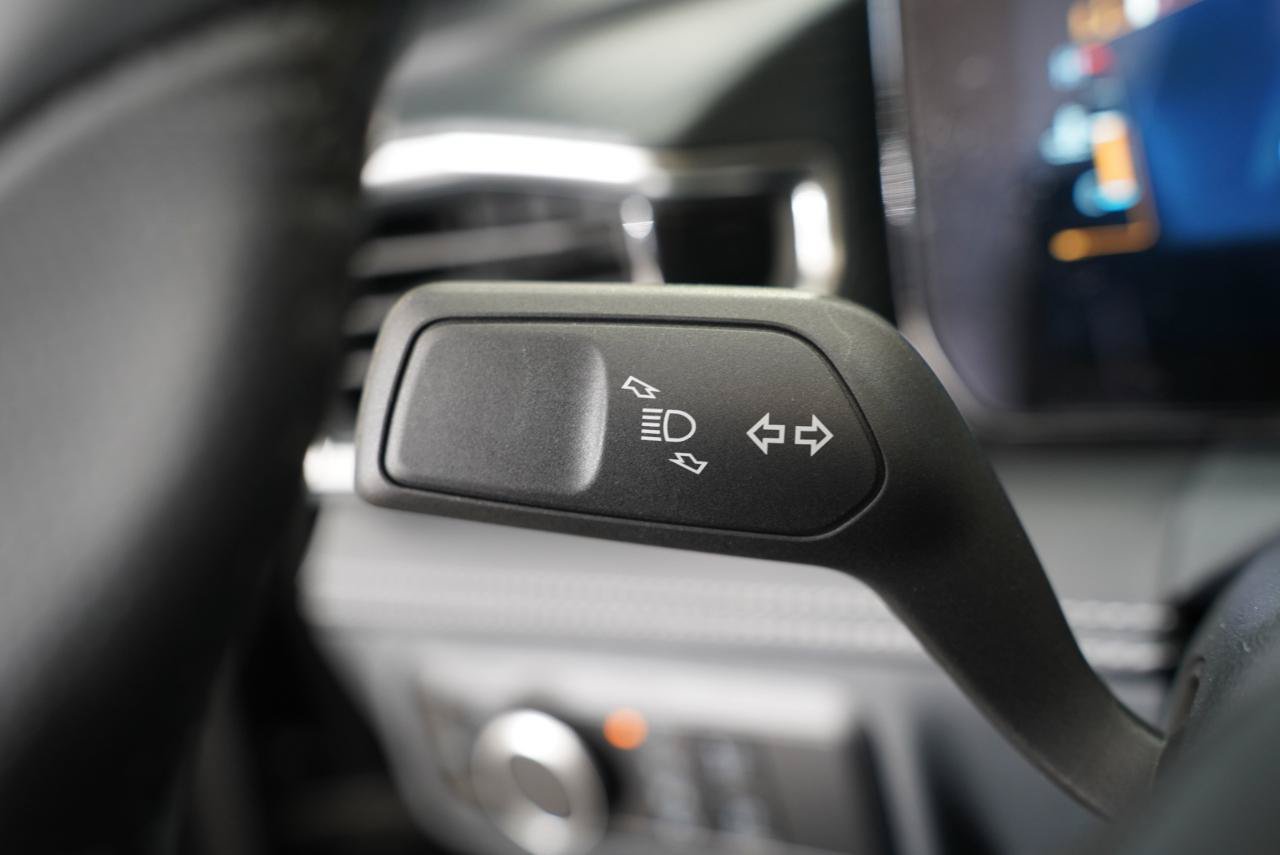 Used 2024 Ford Mustang GT Premium RWD image 18
