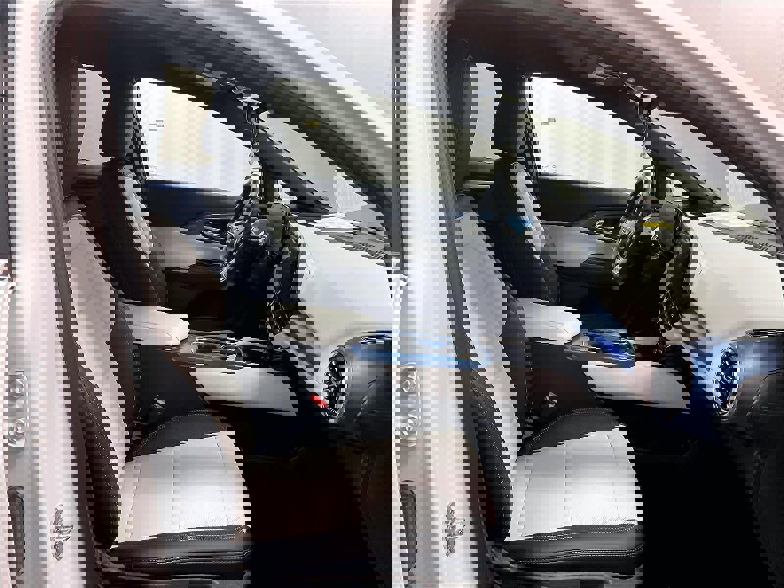 Used 2025 Chevrolet Equinox EV LT image 11