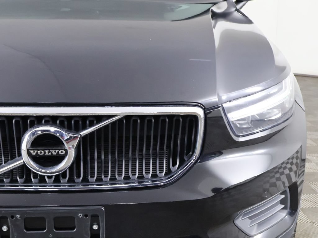 Used 2019 Volvo XC40 T5 Momentum AWD/4WD image 12