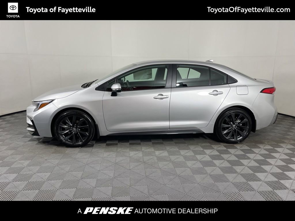 New 2026 Toyota Corolla SE image 2