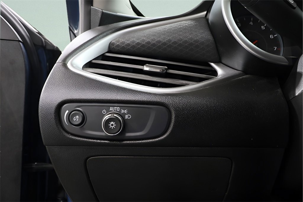 Used 2024 Chevrolet Malibu RS image 17