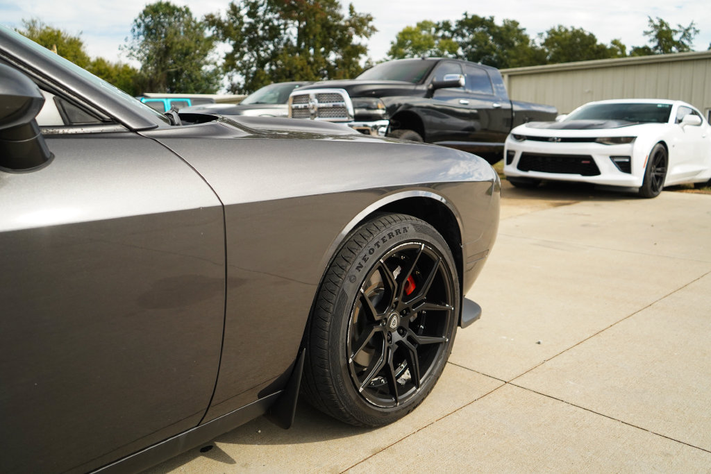 Used 2019 Dodge Challenger GT AWD/4WD image 18