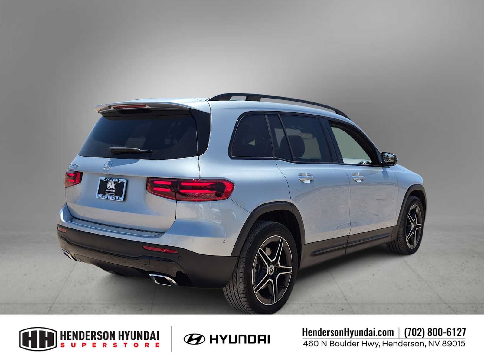 Used 2026 Mercedes-Benz GLB 250 image 8