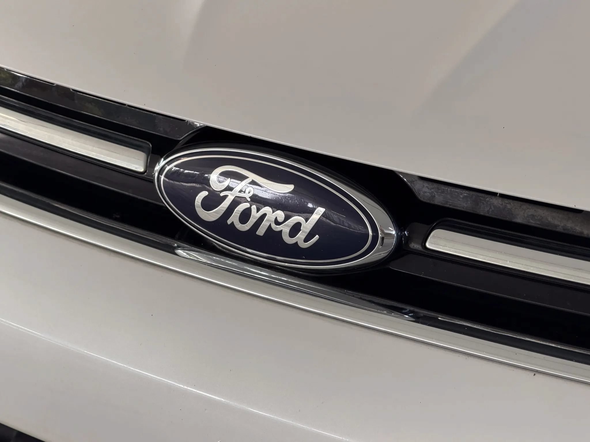 Used 2013 Ford Escape SEL AWD/4WD image 9