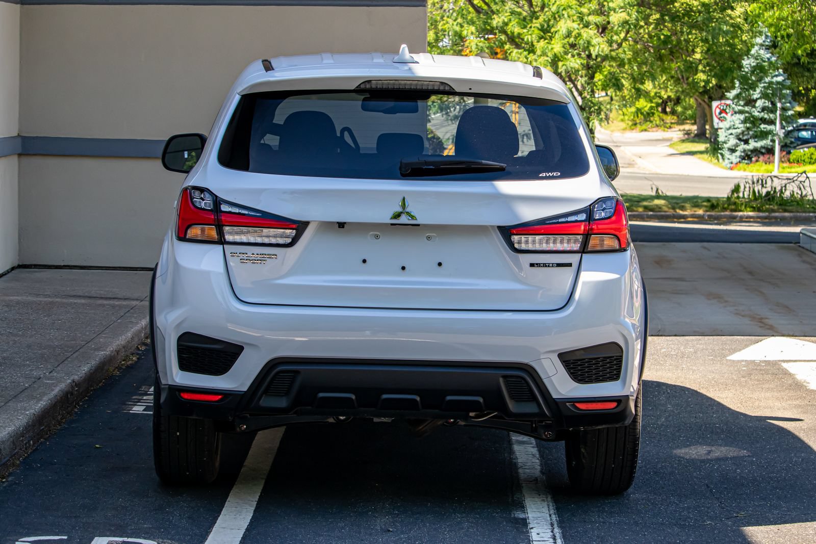 New 2026 Mitsubishi Outlander Sport LE AWD/4WD image 7