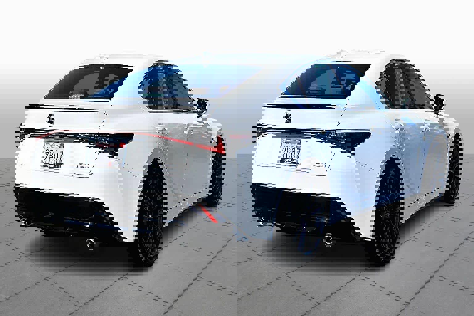 Certified 2025 Lexus IS 300 F Sport image 12