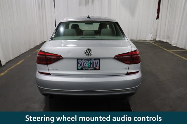 Used 2019 Volkswagen Passat 2.0T Wolfsburg FWD image 4