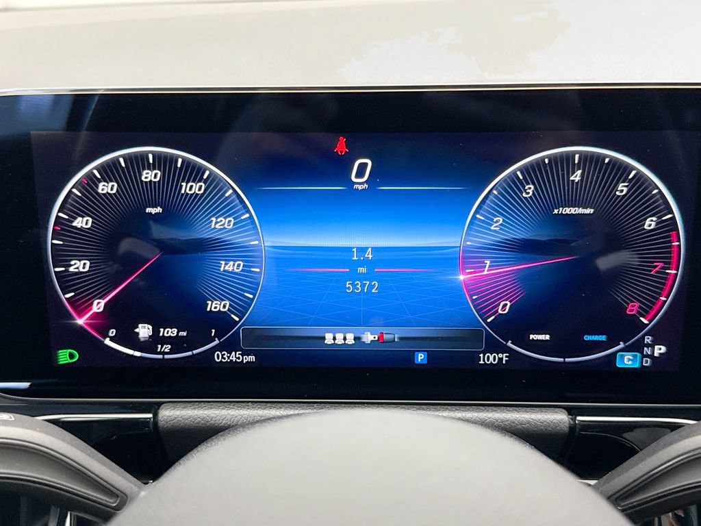 Used 2025 Mercedes-Benz GLA 250 image 34