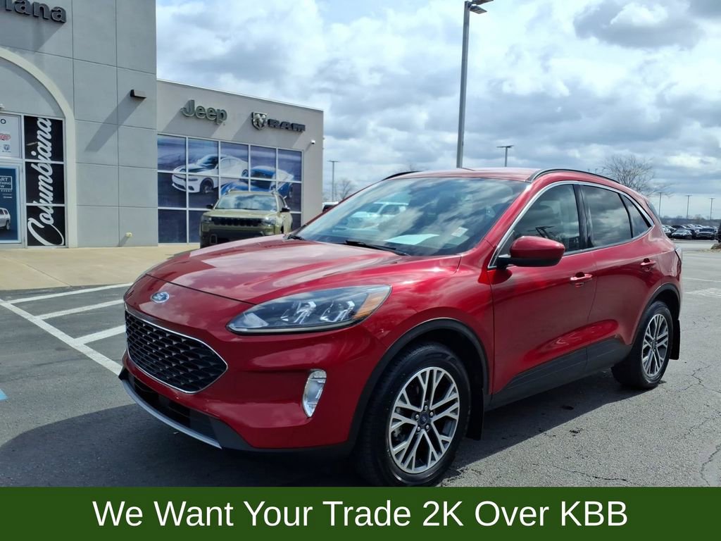 Used 2020 Ford Escape SEL image 2