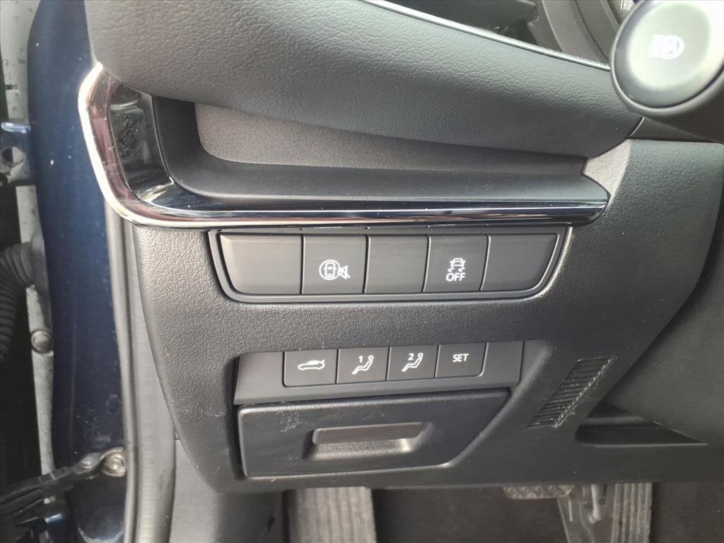 Used 2025 MAZDA MAZDA3 s image 30