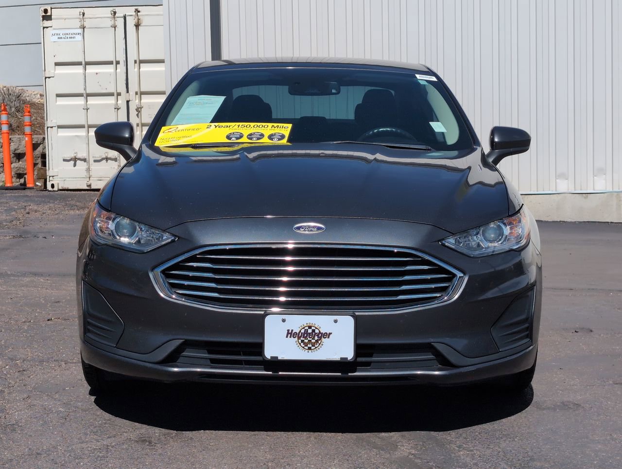 Used 2020 Ford Fusion SE FWD image 2