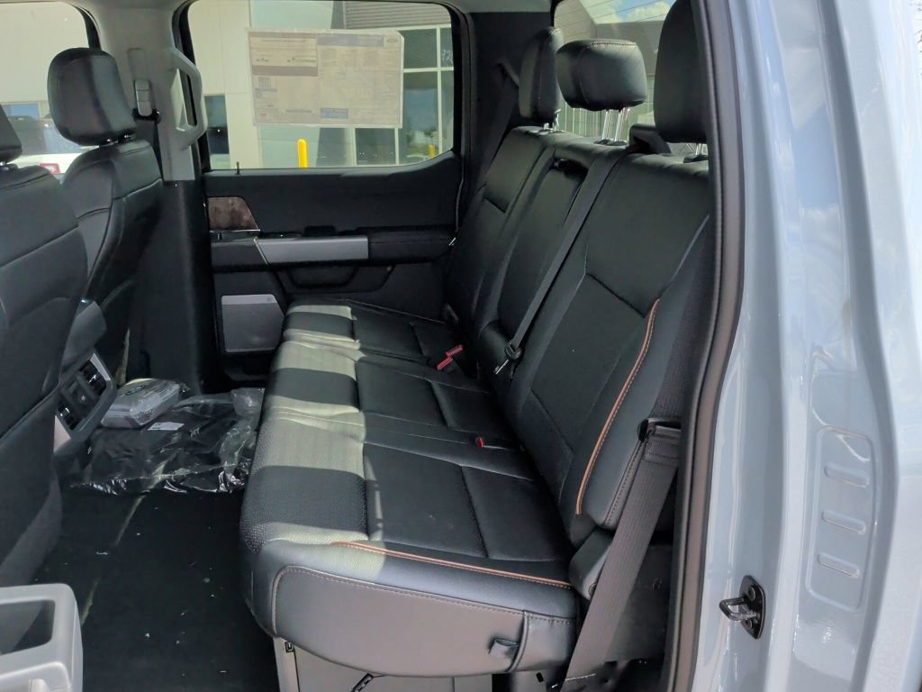 New 2026 Ford F350 Lariat w/ FX4 Off-Road Package AWD/4WD image 39