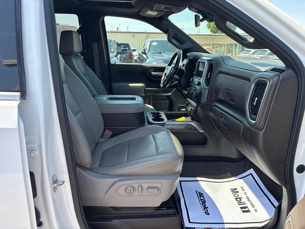 Used 2022 Chevrolet Silverado 1500 LTZ w/ LTZ Premium Package AWD/4WD image 46