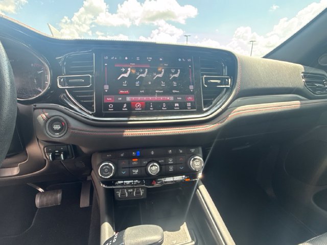 Used 2023 Dodge Durango GT RWD image 27