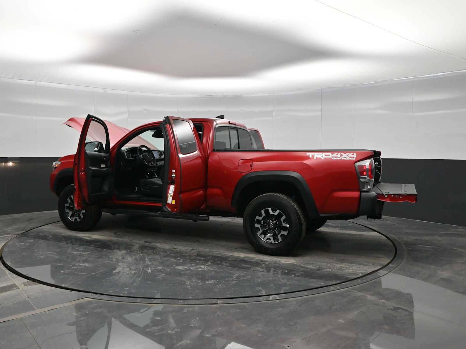 Used 2020 Toyota Tacoma TRD Off-Road image 44