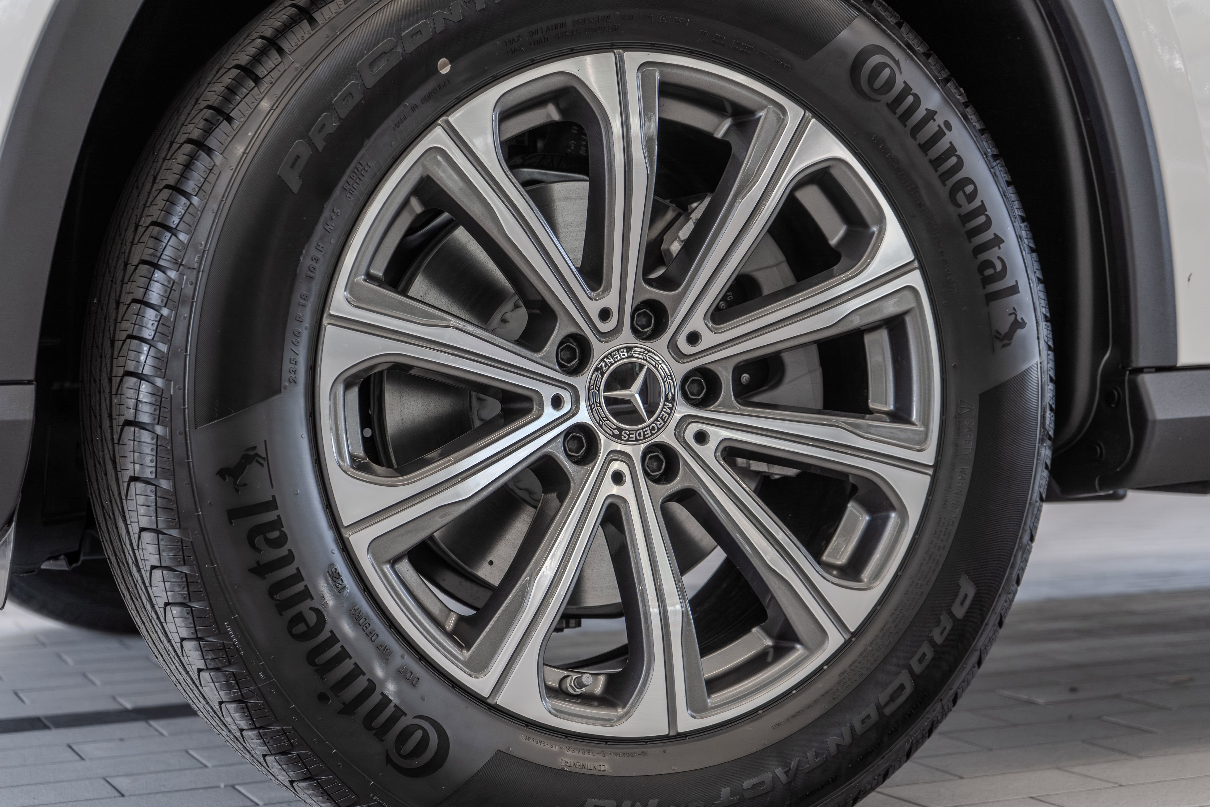 Used 2026 Mercedes-Benz GLC 300 4MATIC image 31