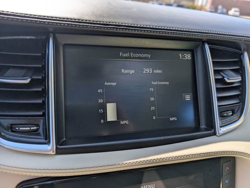 Used 2022 INFINITI QX50 Luxe AWD/4WD image 26