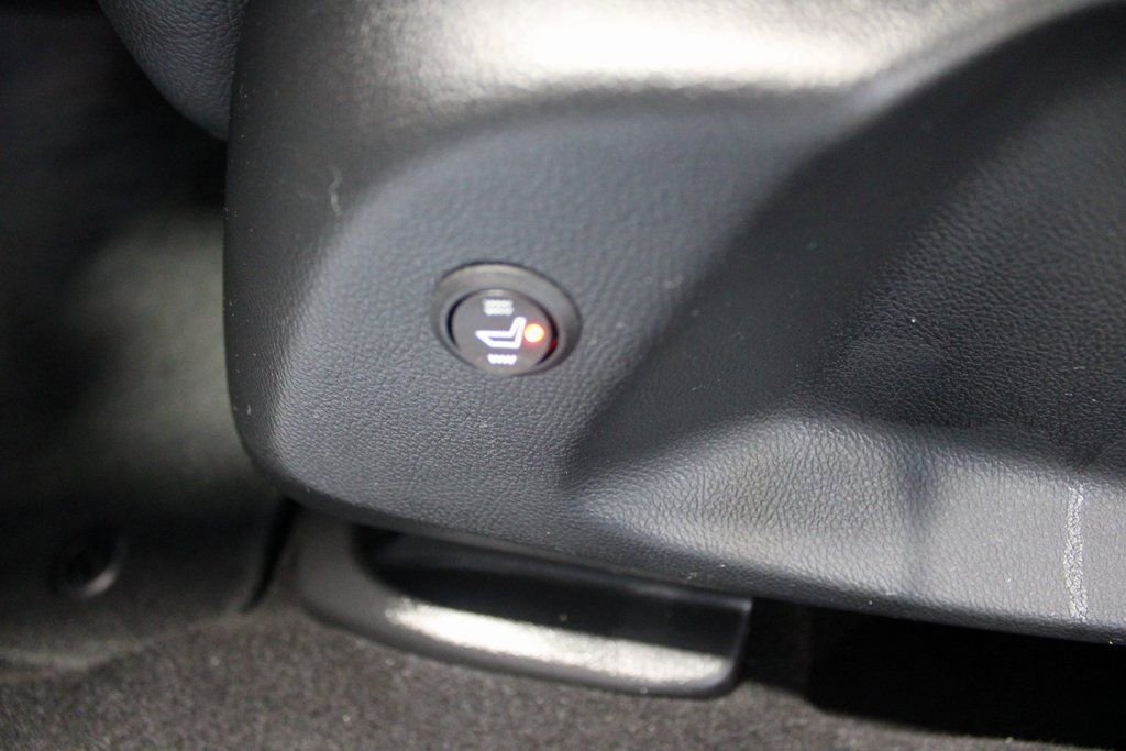 Used 2023 Honda HR-V LX image 11